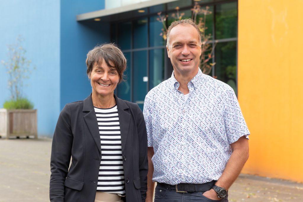 Christel van de Donk en Arjen Daelmans, opleidingsdirectie van locatie Oude Bossche Baan